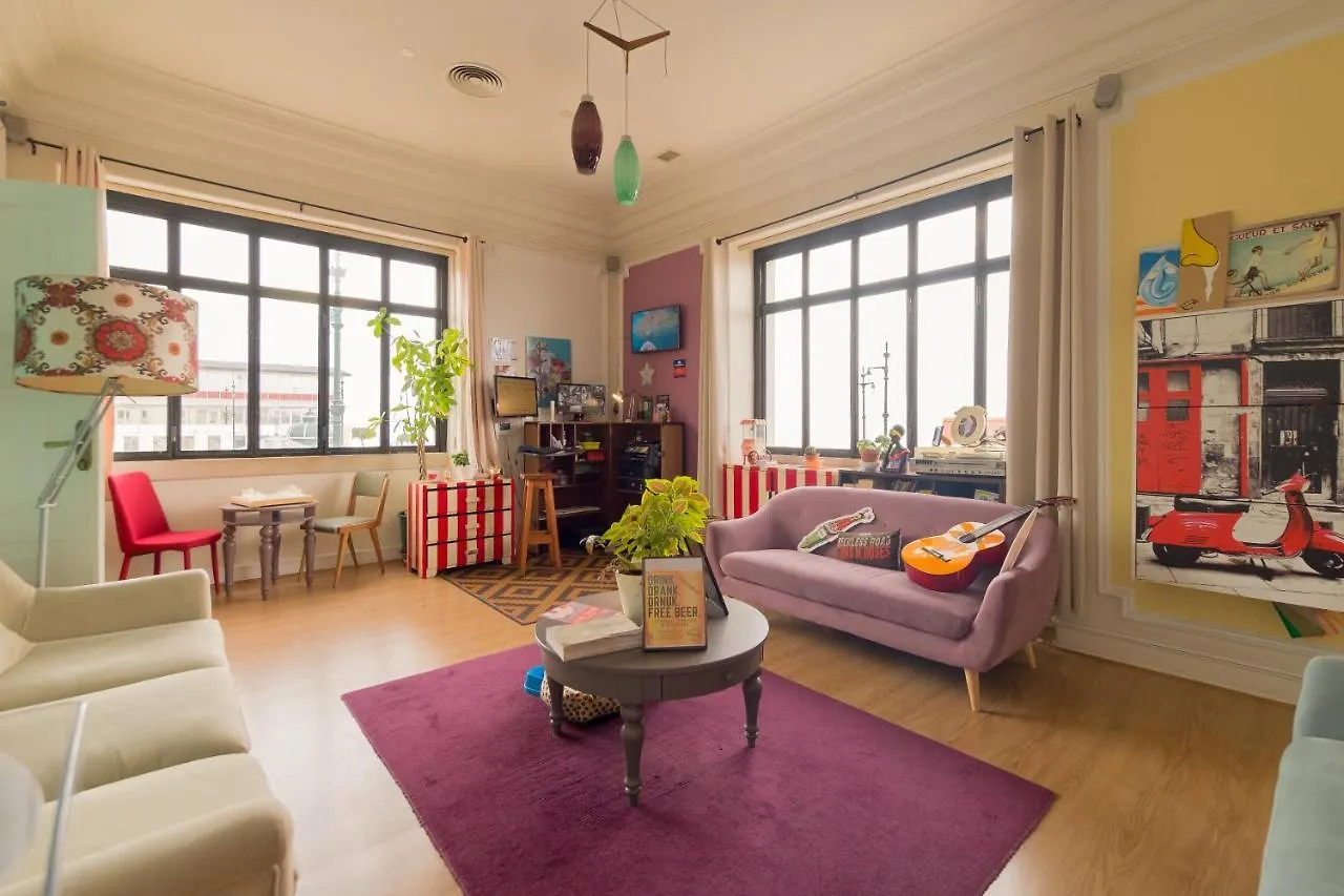 Sunset Destination Hostel Lisboa