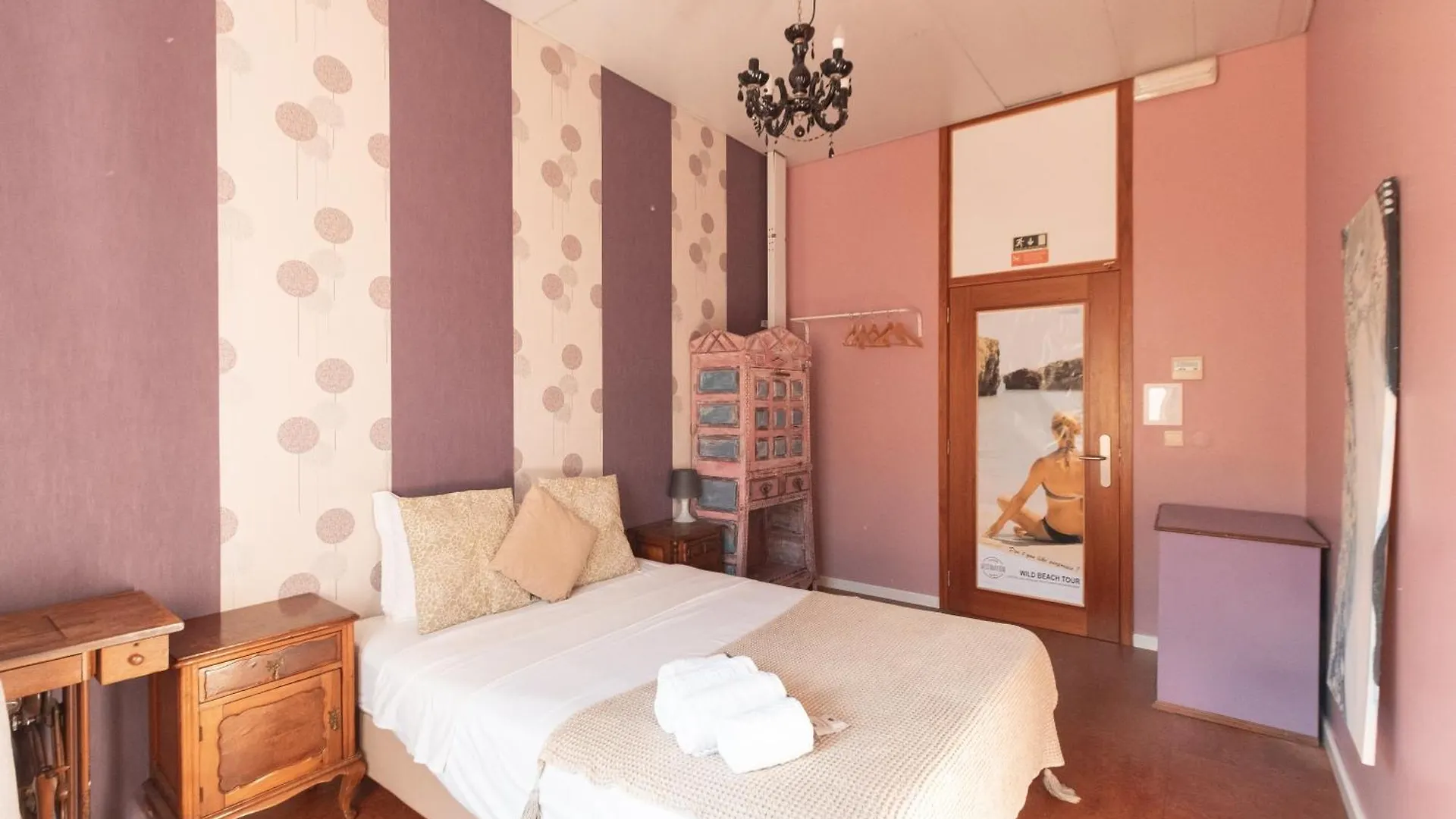 Sunset Destination Hostel Lisbon