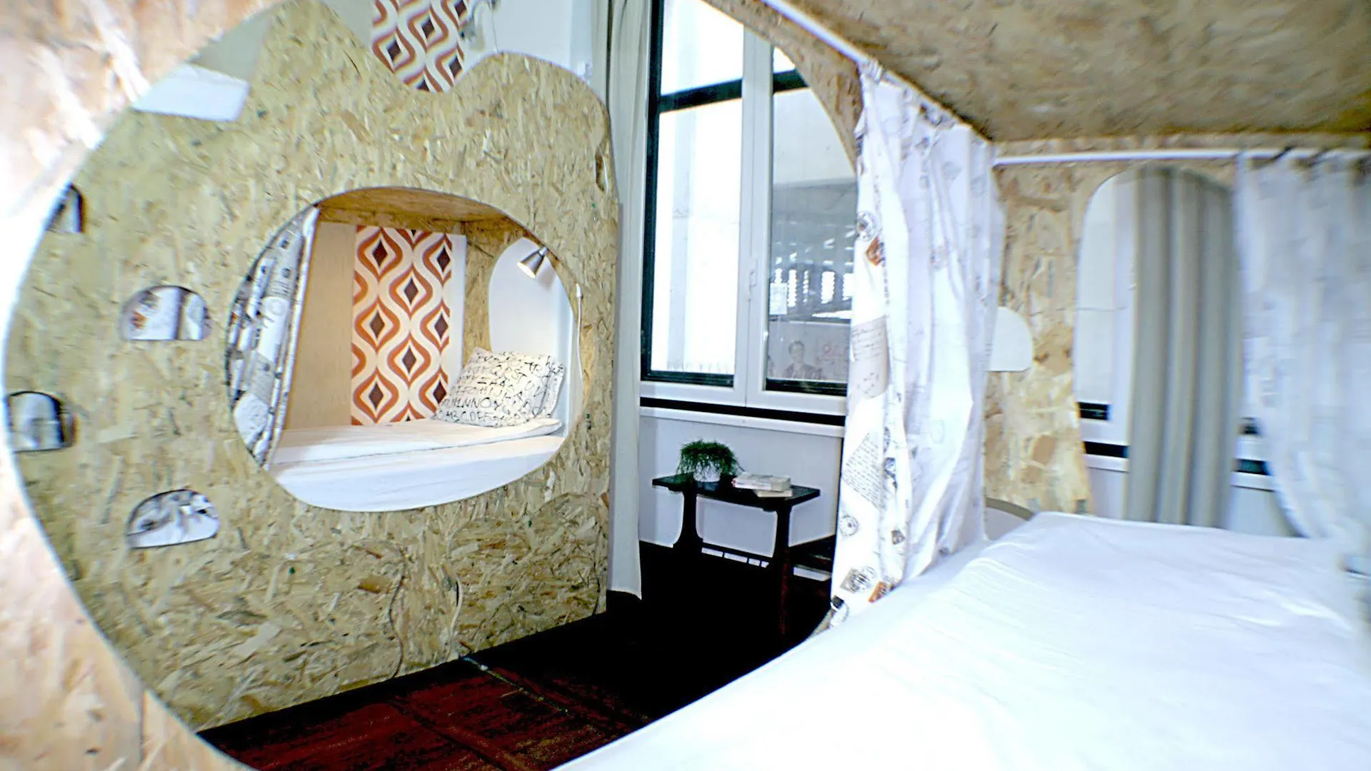 Sunset Destination Hostel Lisbon