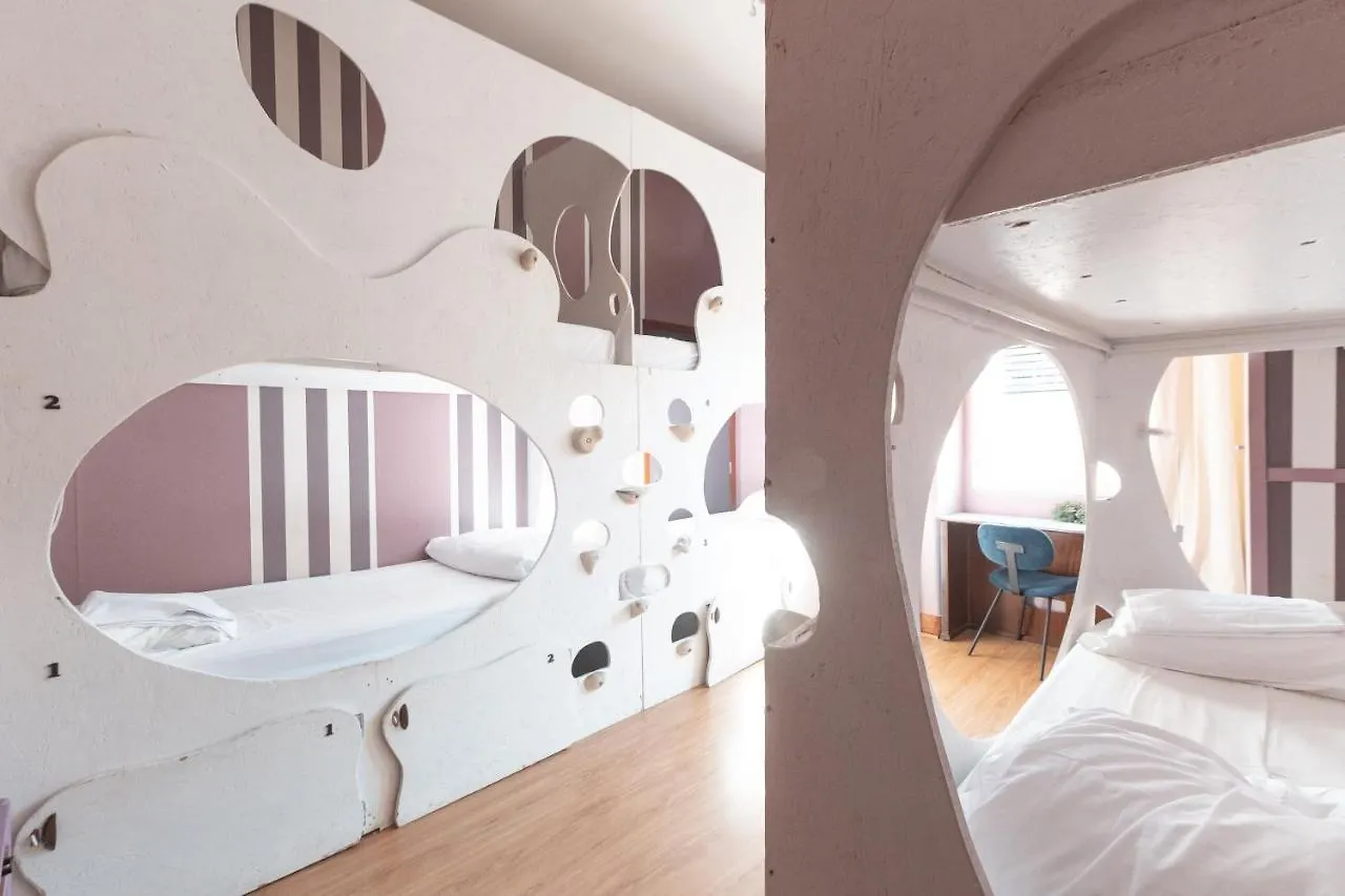 Sunset Destination Hostel Lisbon