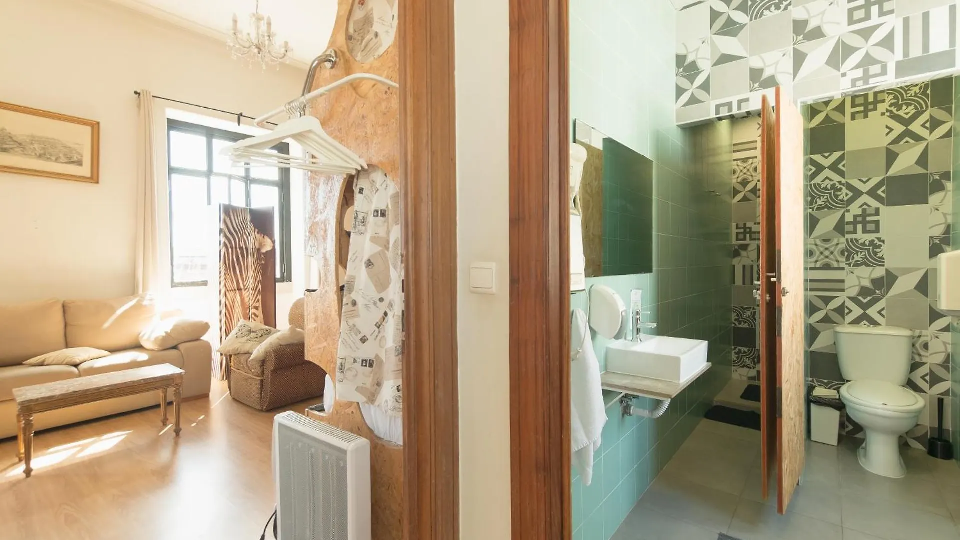 Sunset Destination Hostel Lisbon