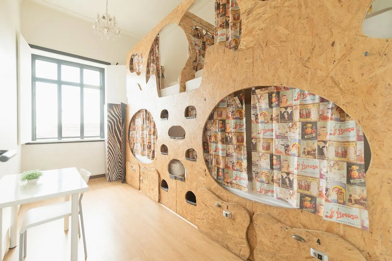 Sunset Destination Hostel Lisbon
