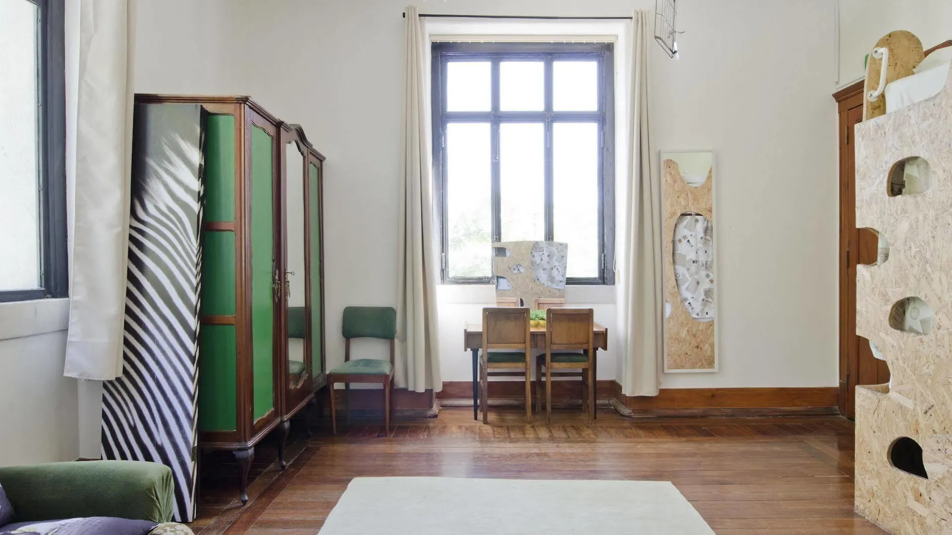 Sunset Destination Hostel Lisbon Portugal